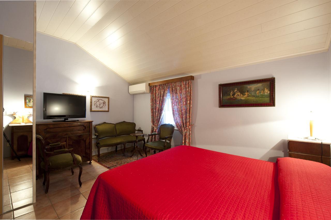 The Blue House Hotel Толмин Екстериор снимка